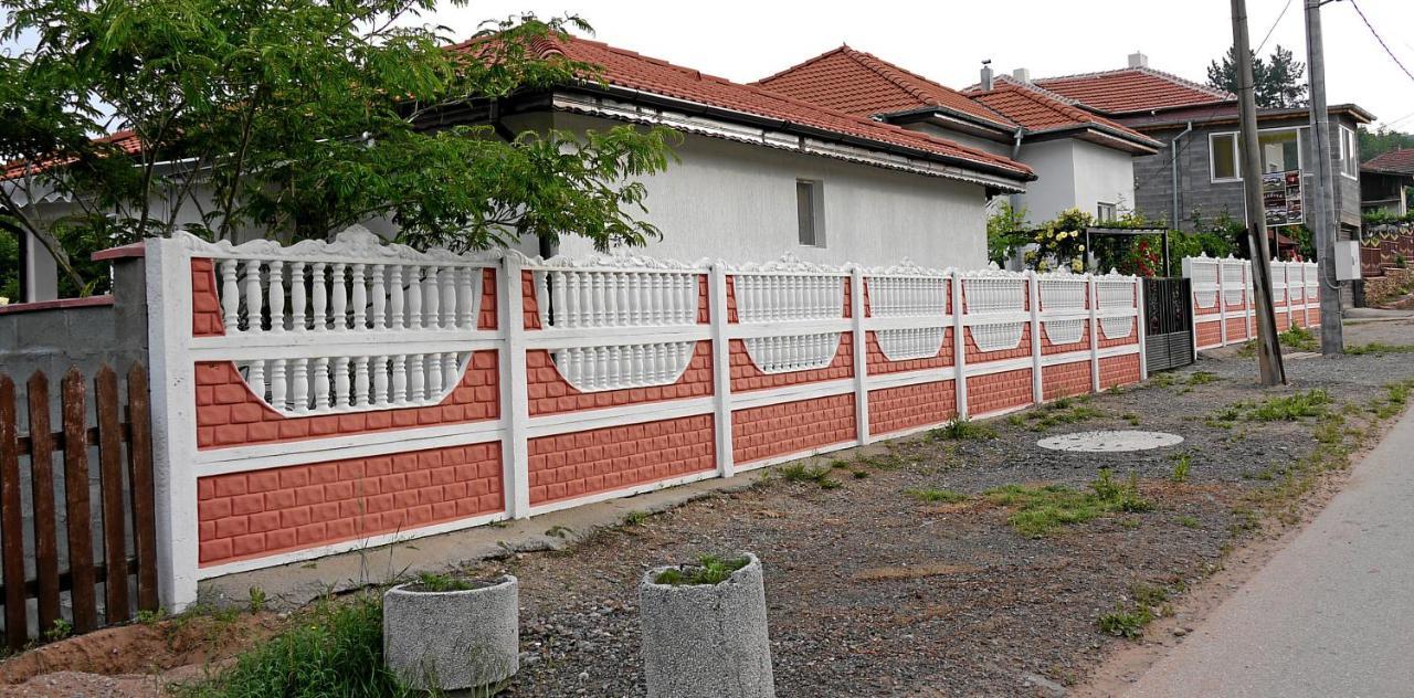 Guest House Medina ベログラドチク エクステリア 写真